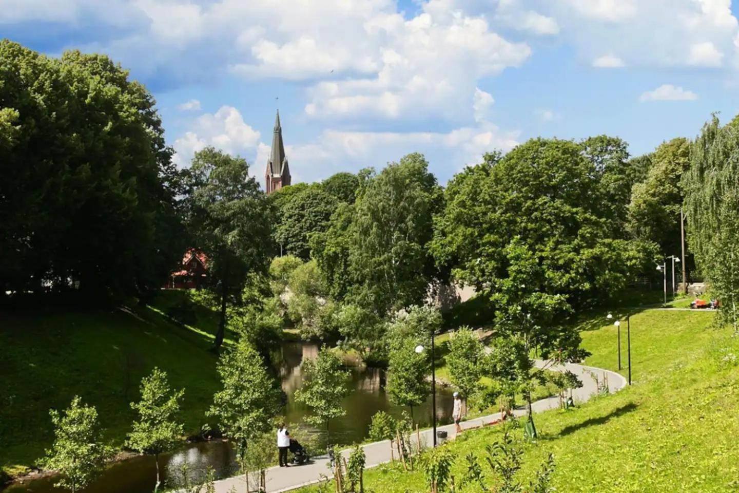 Flott Leilighet I Hjerte Av Oslo Luaran gambar