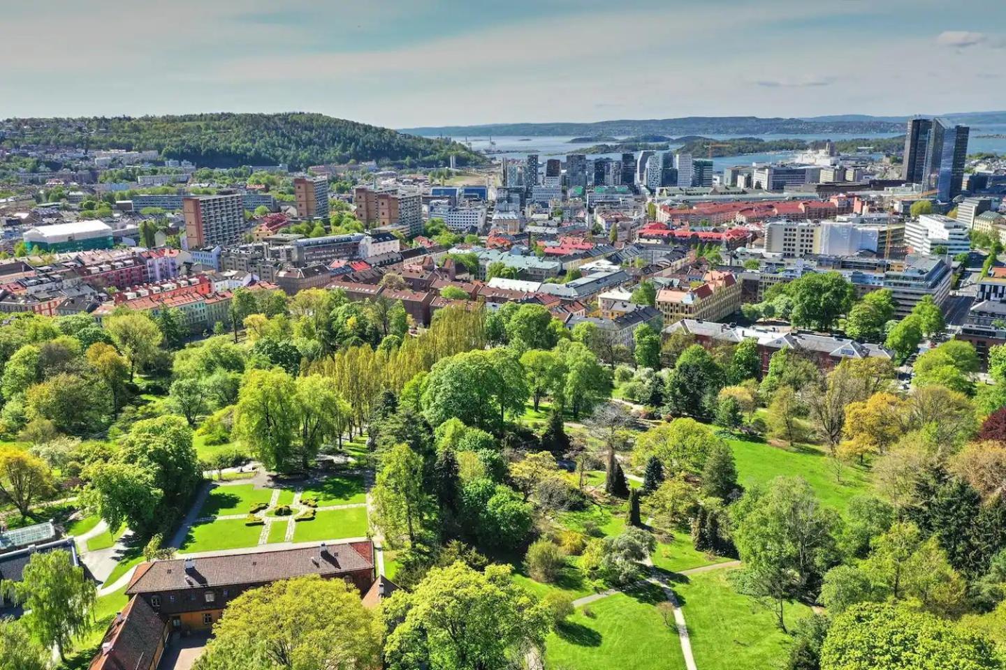 Flott Leilighet I Hjerte Av Oslo Luaran gambar